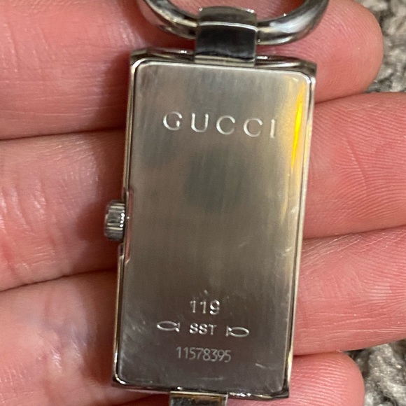 Beautiful Gucci Watch with diamonds AUTHENTIC main image 4